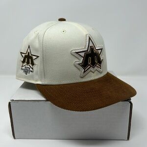 New Era Seattle Mariners Chrome White Brown Corduroy Fitted Hat Size 7 3/8